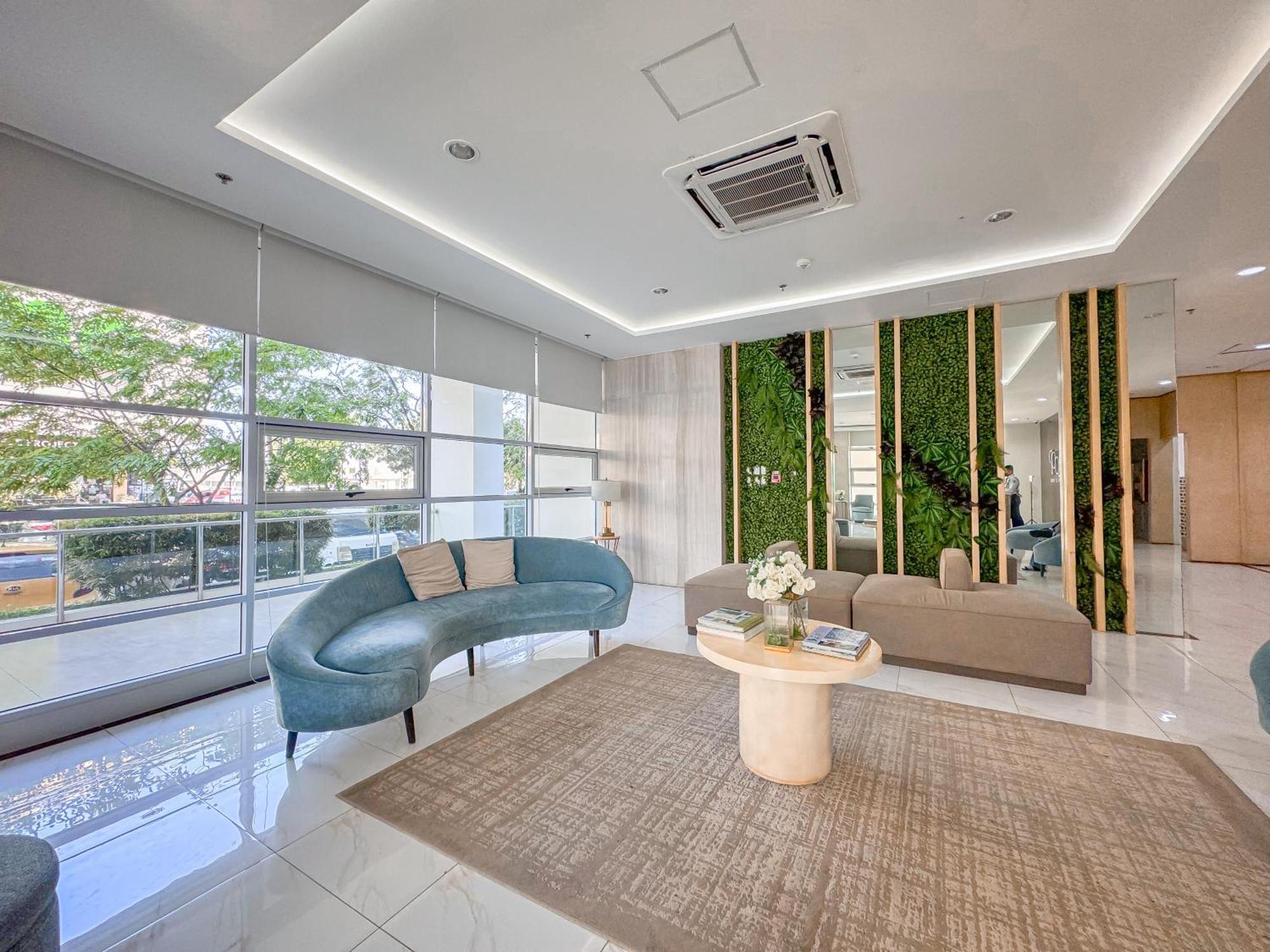 The Loop 2Br Fully Furnished Corner Unit W Balcony Apartment Cagayan de Oro Bagian luar foto